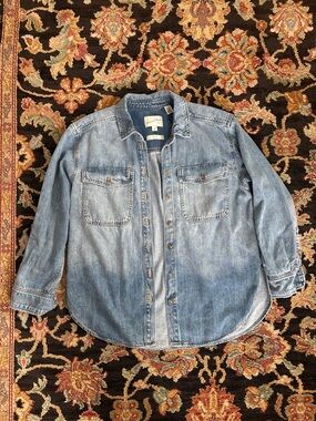 Universal Thread Oversized Chambray Work Shirt